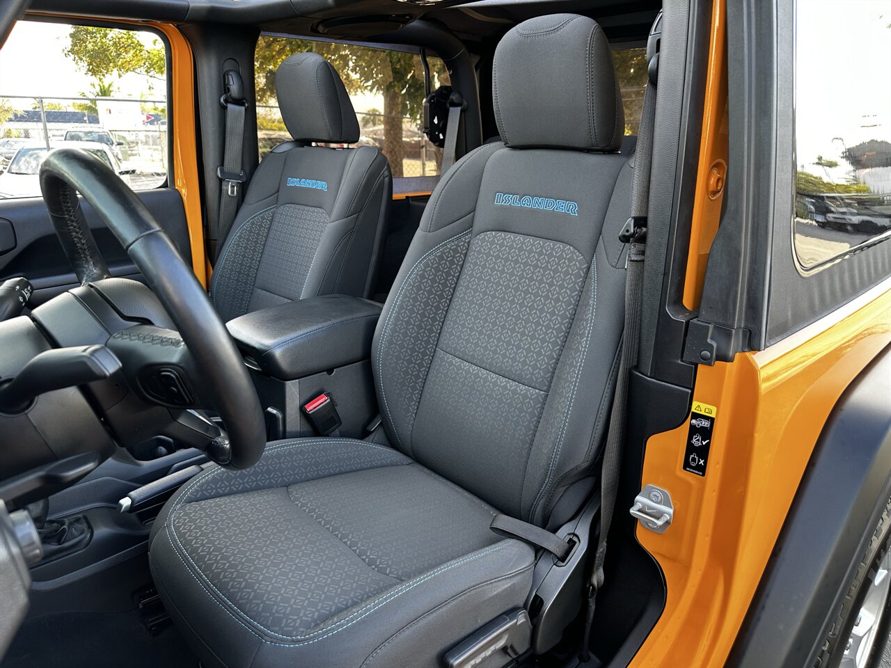 2021 Jeep Wrangler Sport   - Photo 5 - West Palm Beach, FL 33409