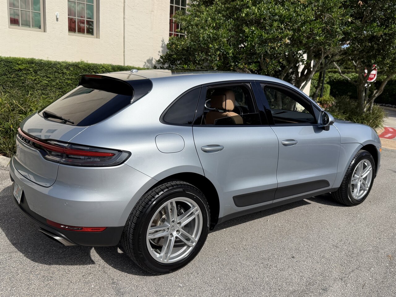 2020 Porsche Macan - Photo 51 - West Palm Beach, FL 33409