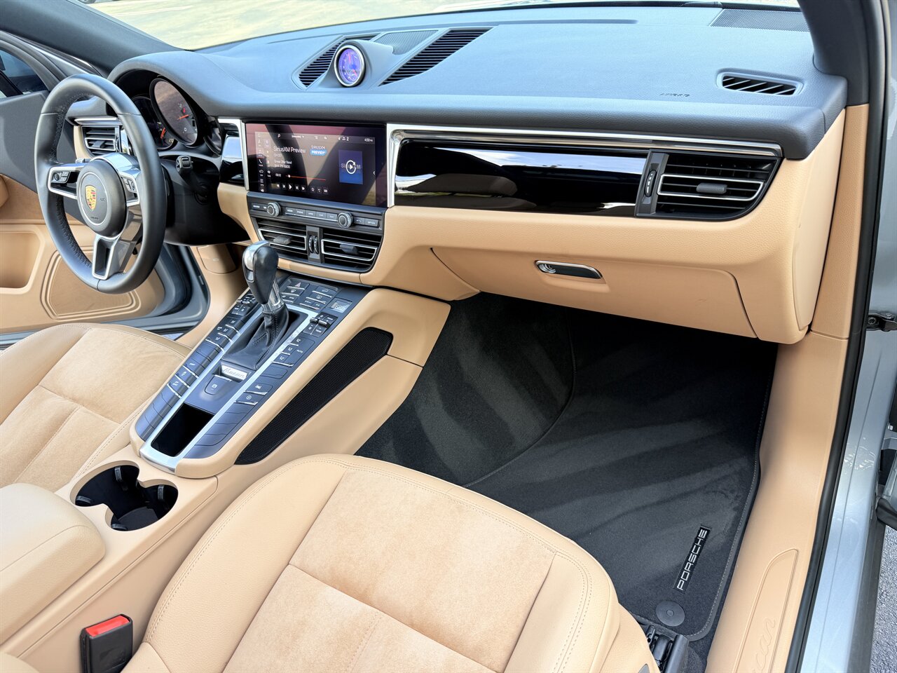 2020 Porsche Macan - Photo 9 - West Palm Beach, FL 33409