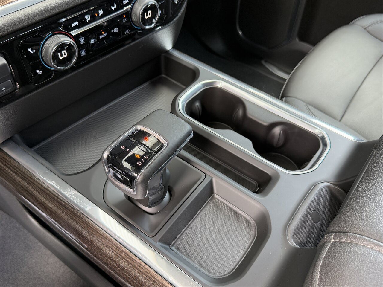 2023 Chevrolet Silverado 1500 RST   - Photo 19 - West Palm Beach, FL 33409