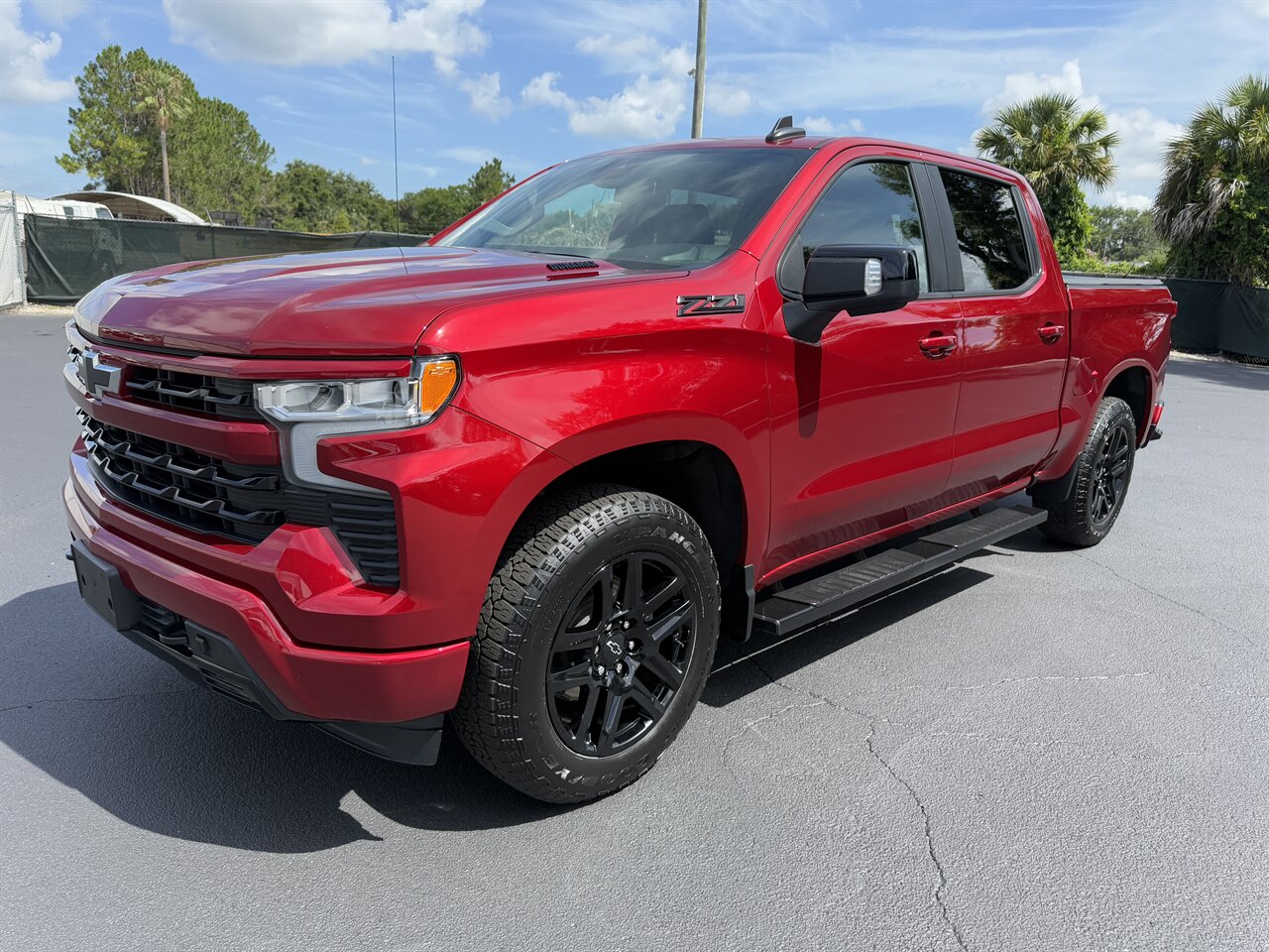 2023 Chevrolet Silverado 1500 RST   - Photo 2 - West Palm Beach, FL 33409