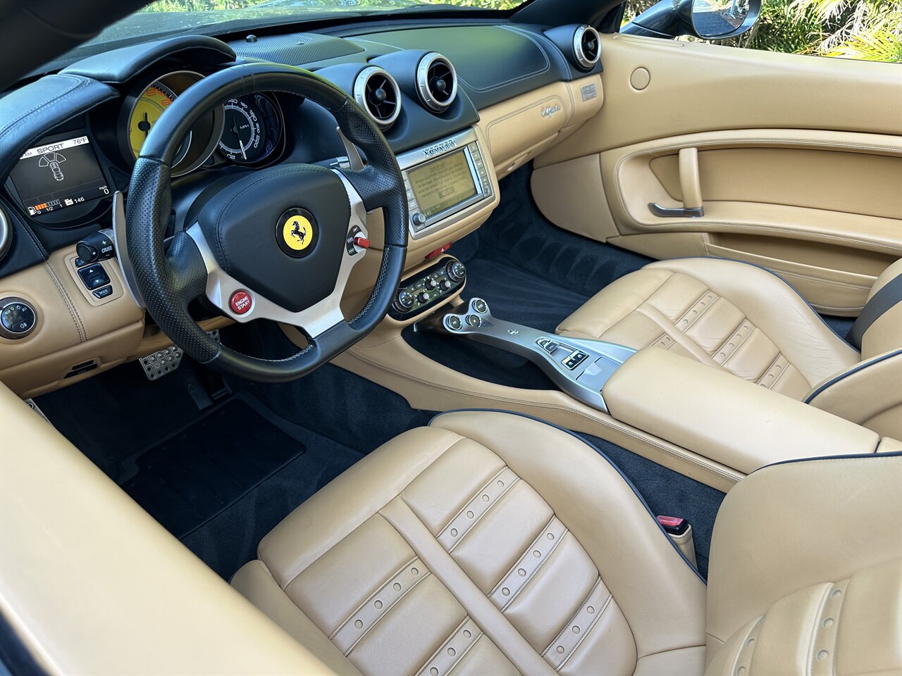2010 Ferrari California   - Photo 29 - West Palm Beach, FL 33409