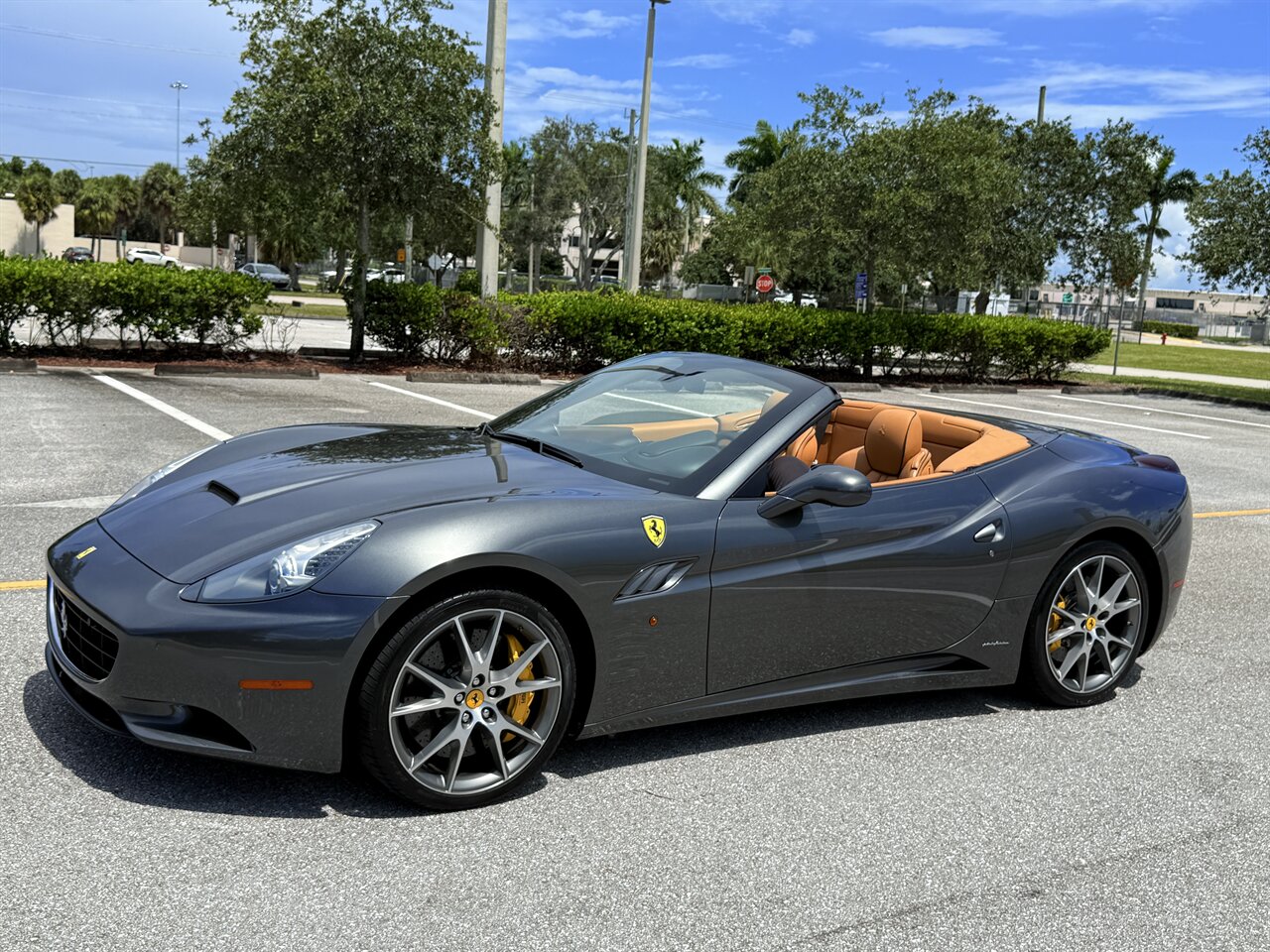 2010 Ferrari California   - Photo 1 - West Palm Beach, FL 33409