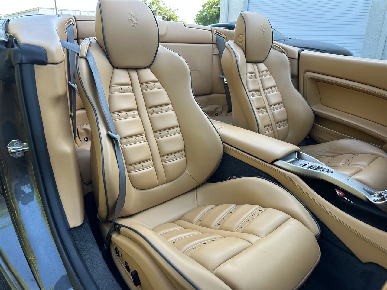 2010 Ferrari California   - Photo 38 - West Palm Beach, FL 33409