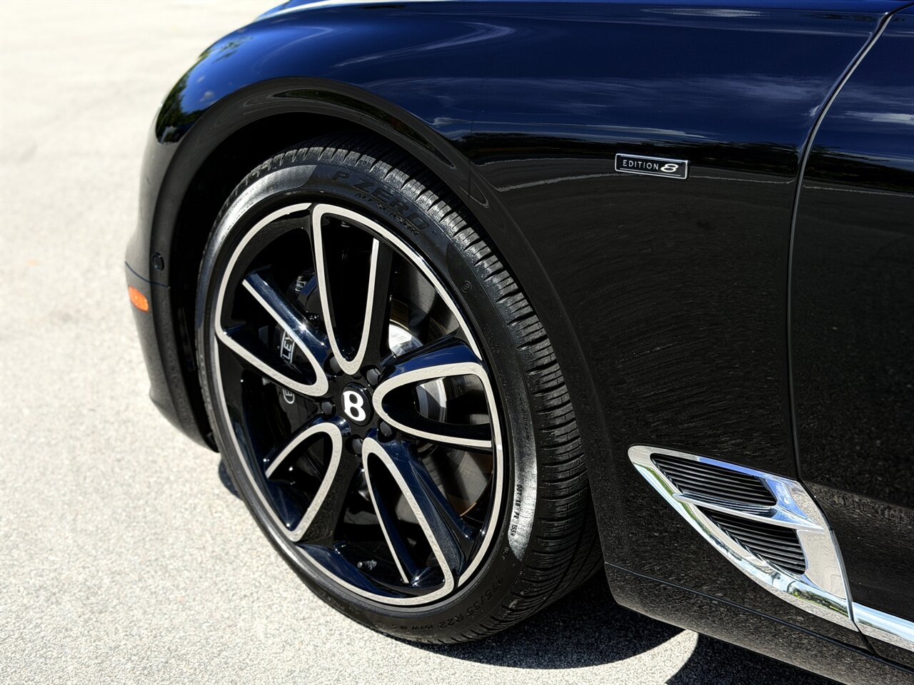 2024 Bentley Continental GTC Edition 8   - Photo 25 - West Palm Beach, FL 33409