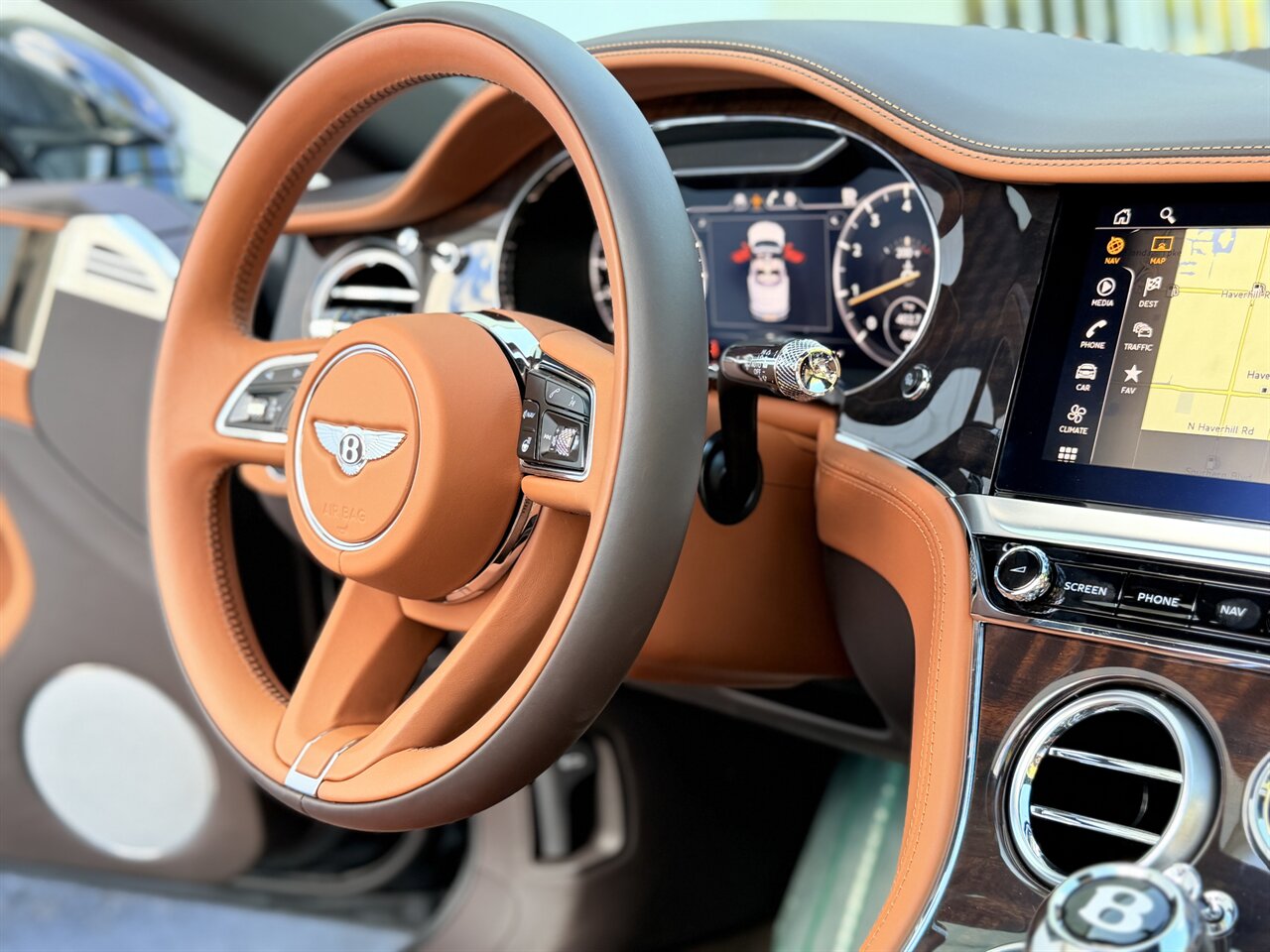 2024 Bentley Continental GTC Edition 8   - Photo 32 - West Palm Beach, FL 33409