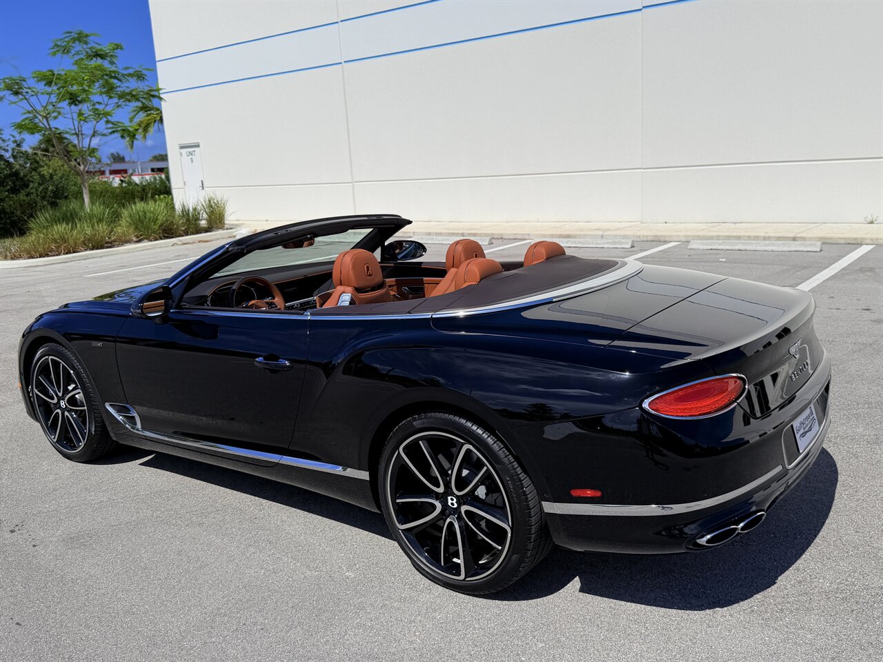 2024 Bentley Continental GTC Edition 8   - Photo 20 - West Palm Beach, FL 33409