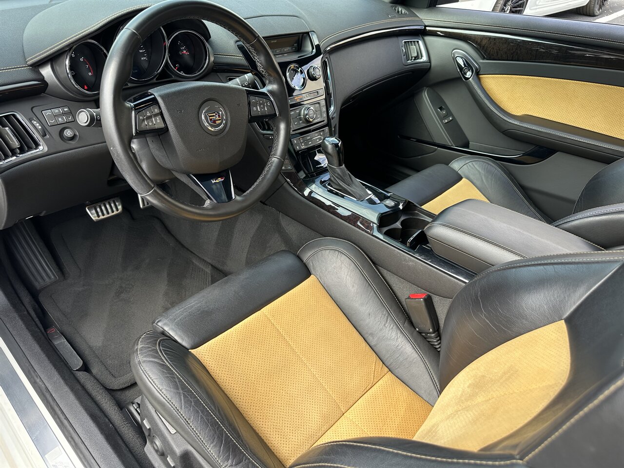 2012 Cadillac CTS CTS-V   - Photo 8 - West Palm Beach, FL 33409