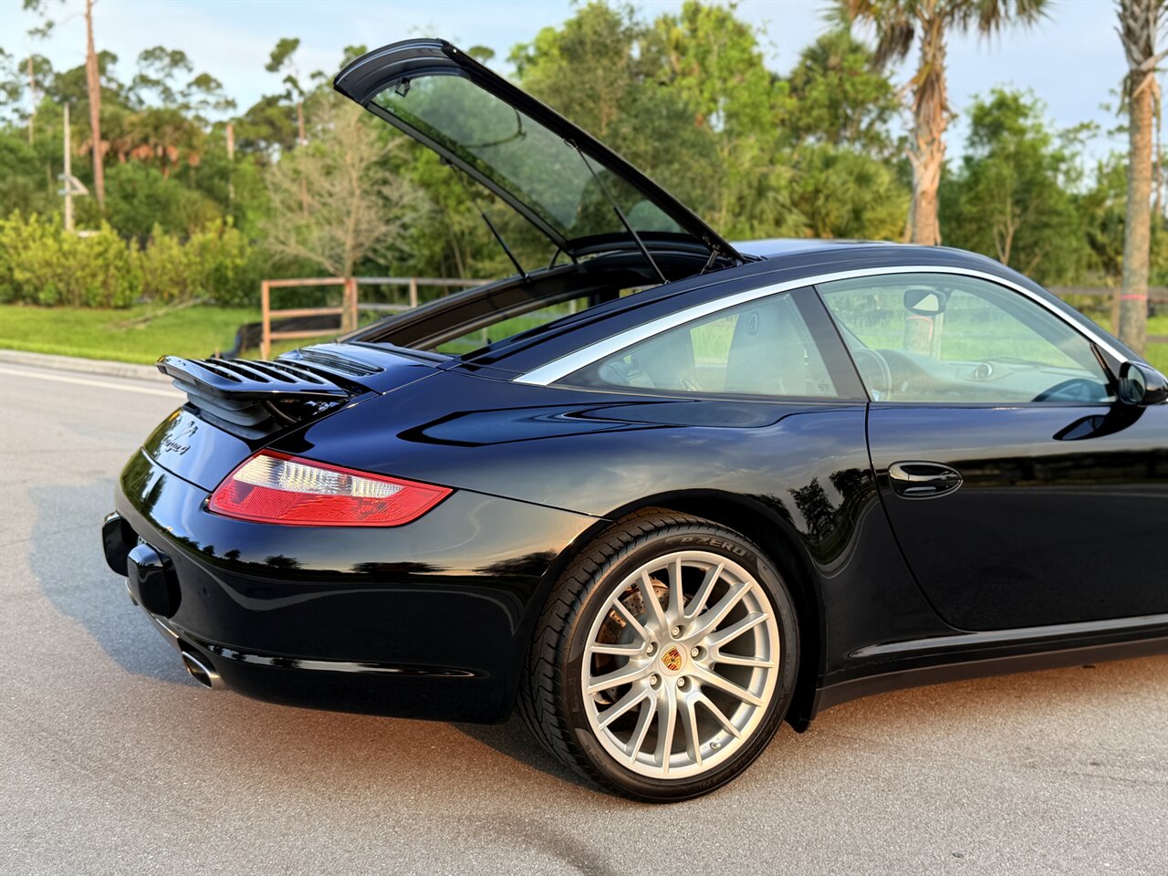 2007 Porsche 911 Targa 4   - Photo 58 - West Palm Beach, FL 33409