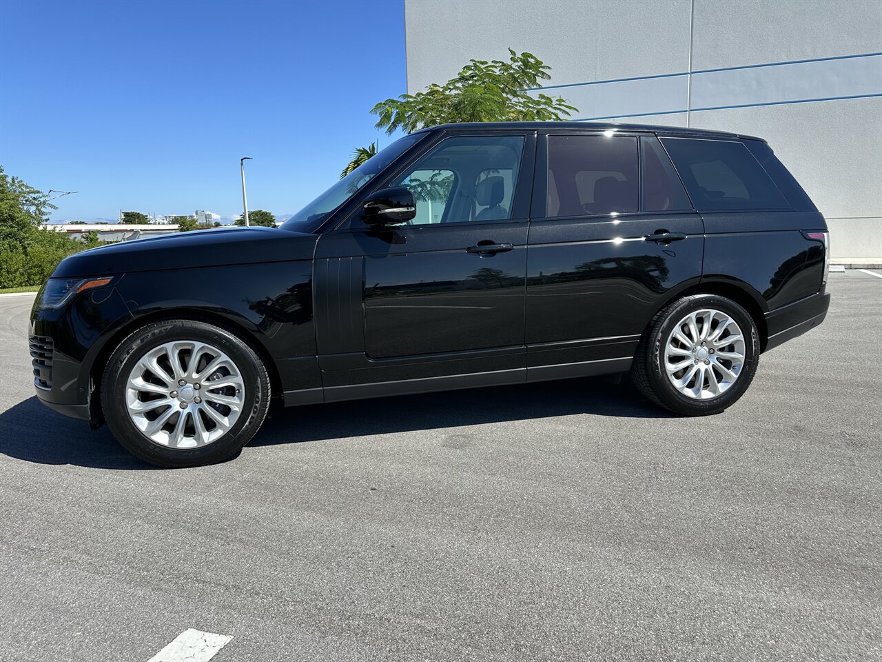 2018 Land Rover Range Rover HSE   - Photo 4 - West Palm Beach, FL 33409