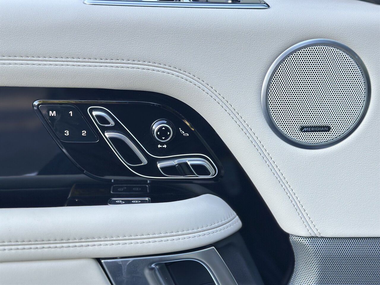 2018 Land Rover Range Rover HSE   - Photo 44 - West Palm Beach, FL 33409