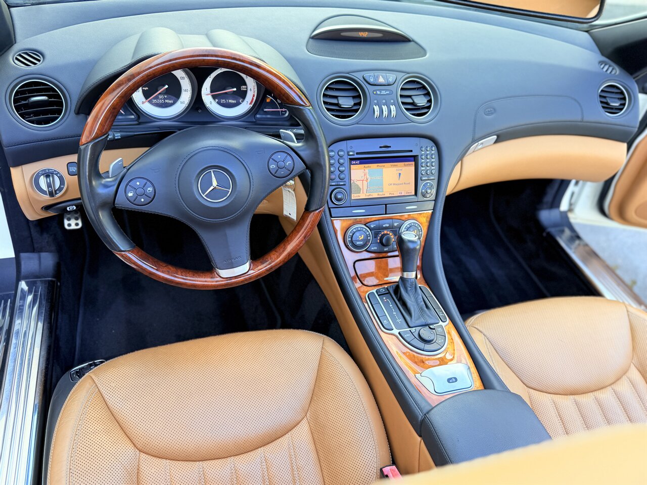2011 Mercedes-Benz SL 550 - Photo 29 - West Palm Beach, FL 33409