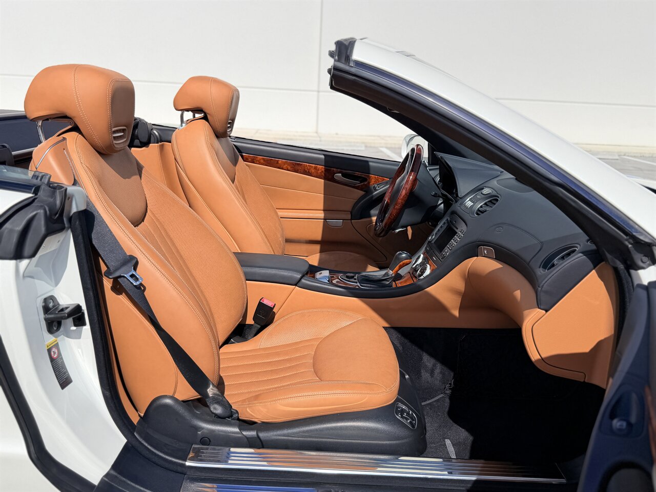 2011 Mercedes-Benz SL 550 - Photo 6 - West Palm Beach, FL 33409