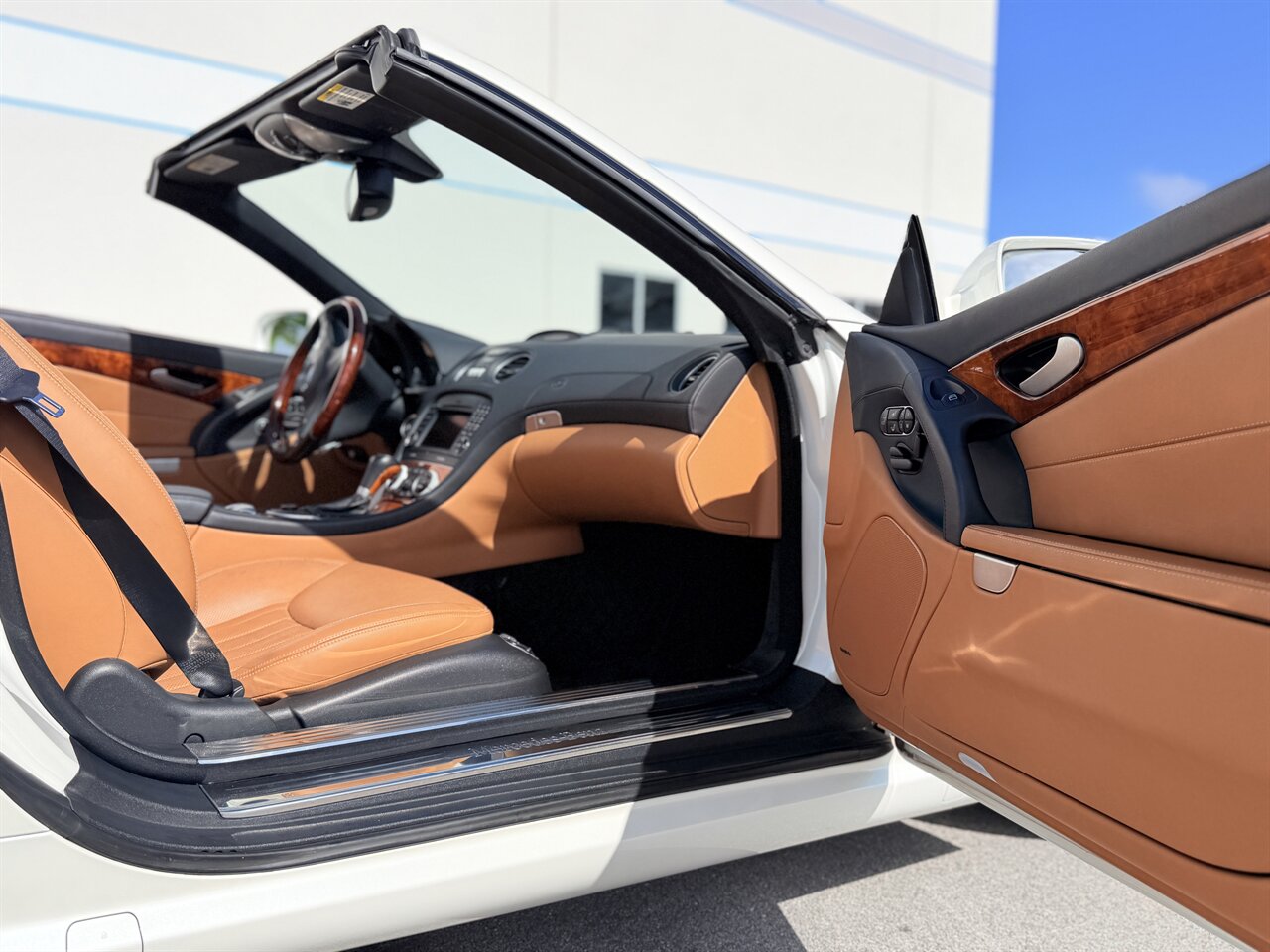 2011 Mercedes-Benz SL 550 - Photo 10 - West Palm Beach, FL 33409
