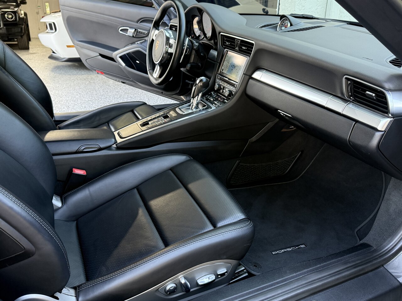 2014 Porsche 911 Carrera 4S   - Photo 11 - West Palm Beach, FL 33409