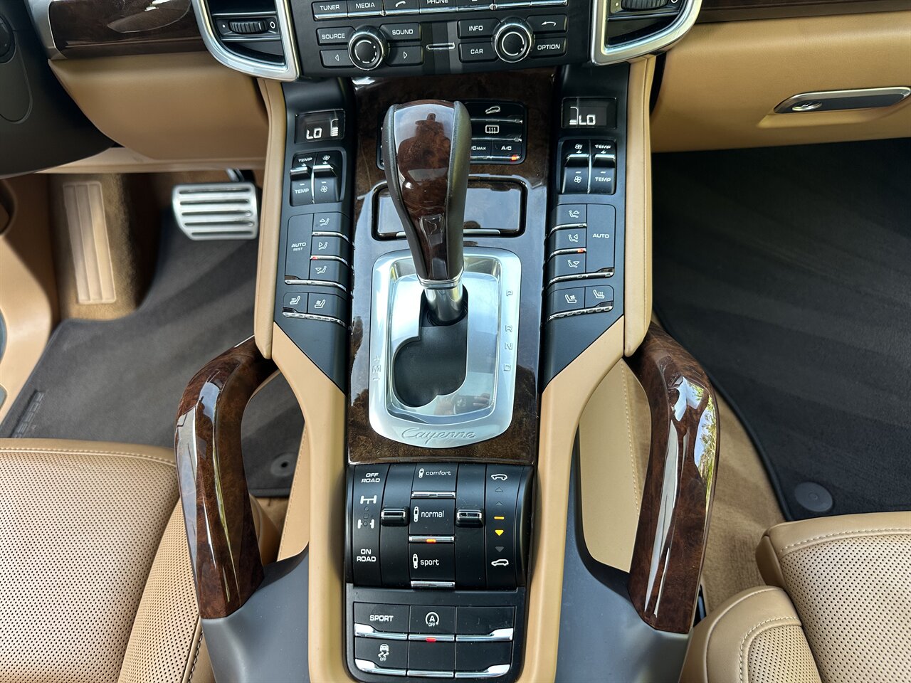 2014 Porsche Cayenne Turbo S - Photo 45 - West Palm Beach, FL 33409