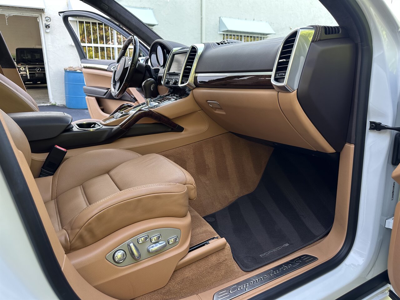2014 Porsche Cayenne Turbo S - Photo 41 - West Palm Beach, FL 33409