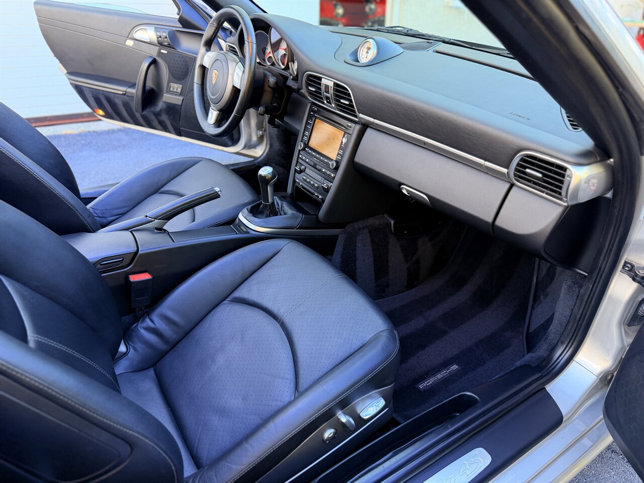 2009 Porsche 911 Carrera 4S   - Photo 9 - West Palm Beach, FL 33409