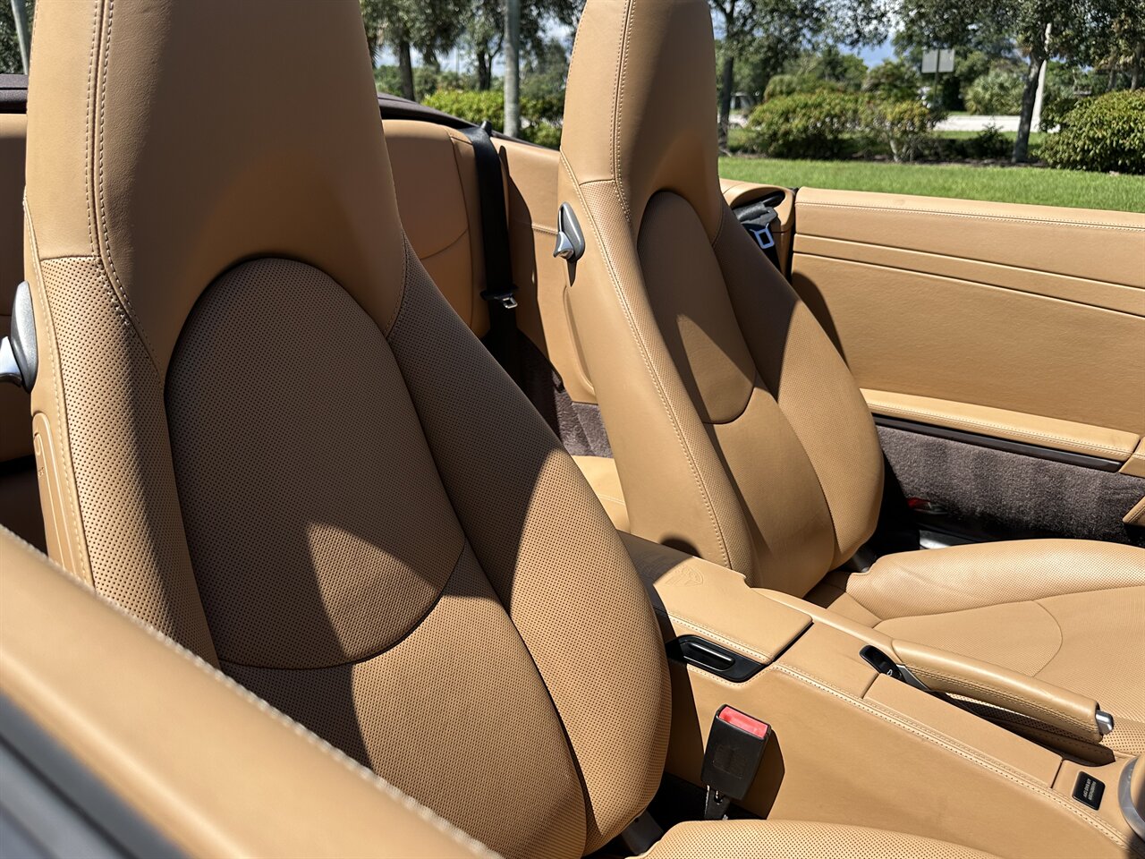 2011 Porsche 911 Carrera 4S Cabriolet   - Photo 36 - West Palm Beach, FL 33409