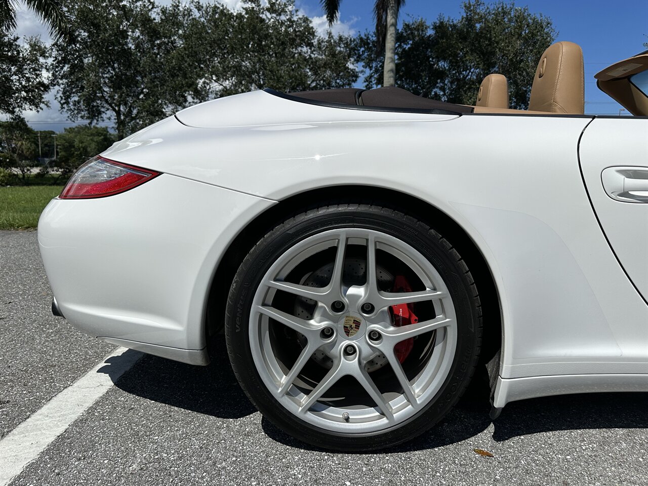 2011 Porsche 911 Carrera 4S Cabriolet   - Photo 41 - West Palm Beach, FL 33409