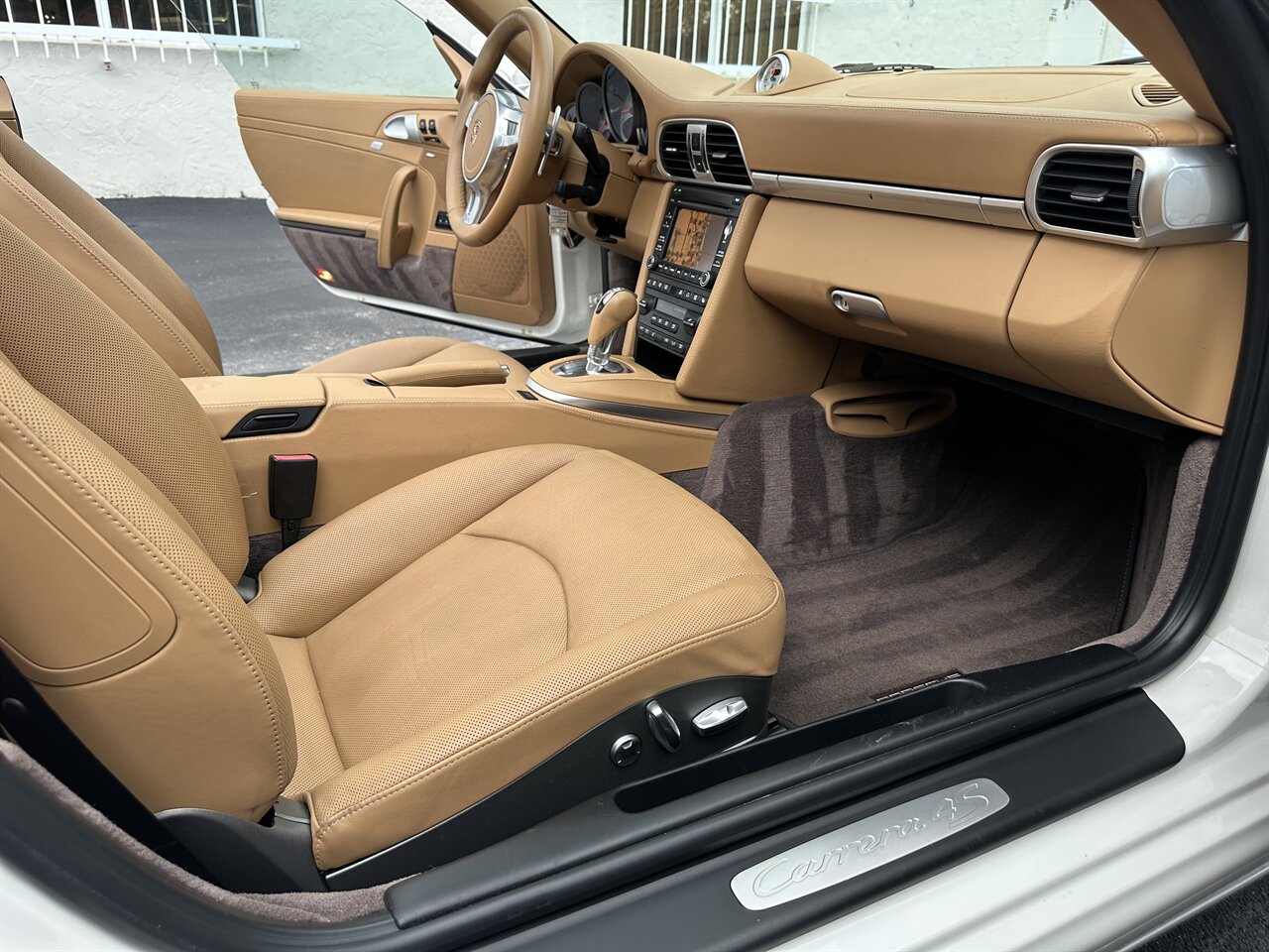 2011 Porsche 911 Carrera 4S Cabriolet   - Photo 9 - West Palm Beach, FL 33409