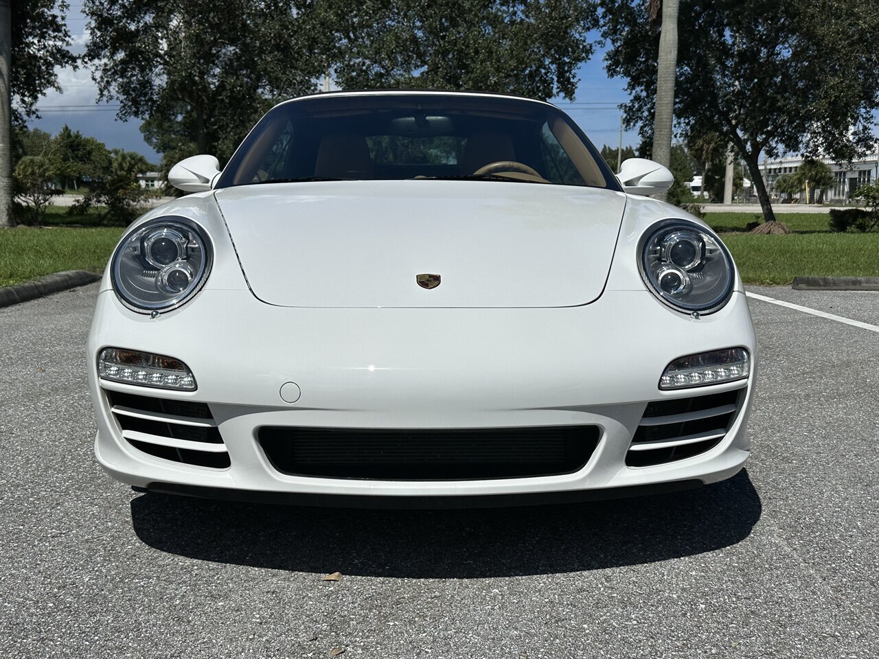 2011 Porsche 911 Carrera 4S Cabriolet   - Photo 21 - West Palm Beach, FL 33409