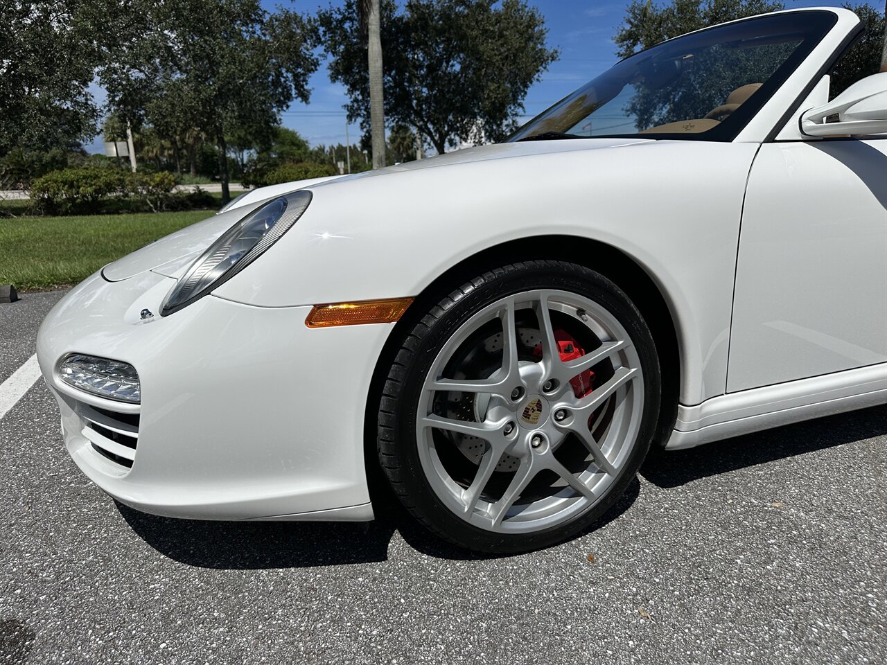 2011 Porsche 911 Carrera 4S Cabriolet   - Photo 32 - West Palm Beach, FL 33409