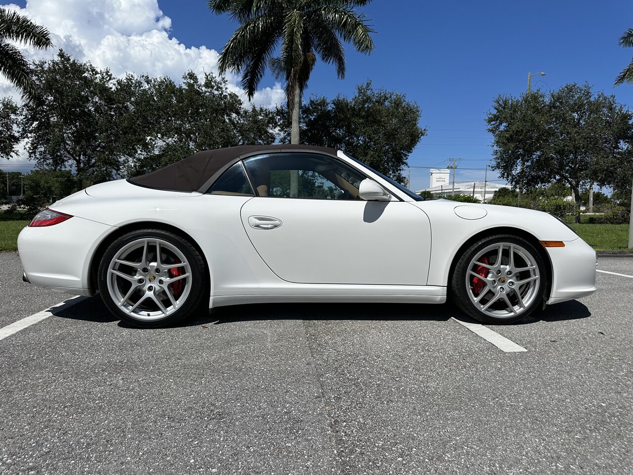 2011 Porsche 911 Carrera 4S Cabriolet   - Photo 20 - West Palm Beach, FL 33409
