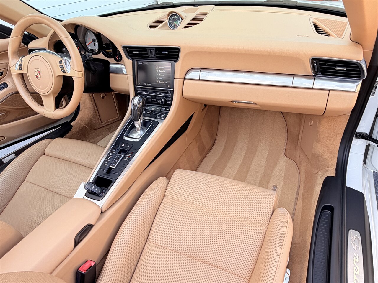 2013 Porsche 911 Carrera 4S Cabriolet   - Photo 8 - West Palm Beach, FL 33409