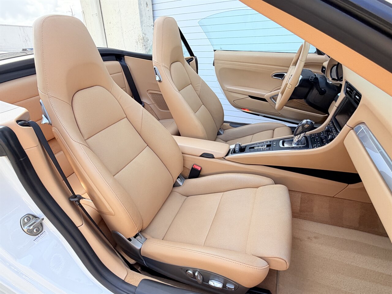 2013 Porsche 911 Carrera 4S Cabriolet   - Photo 9 - West Palm Beach, FL 33409