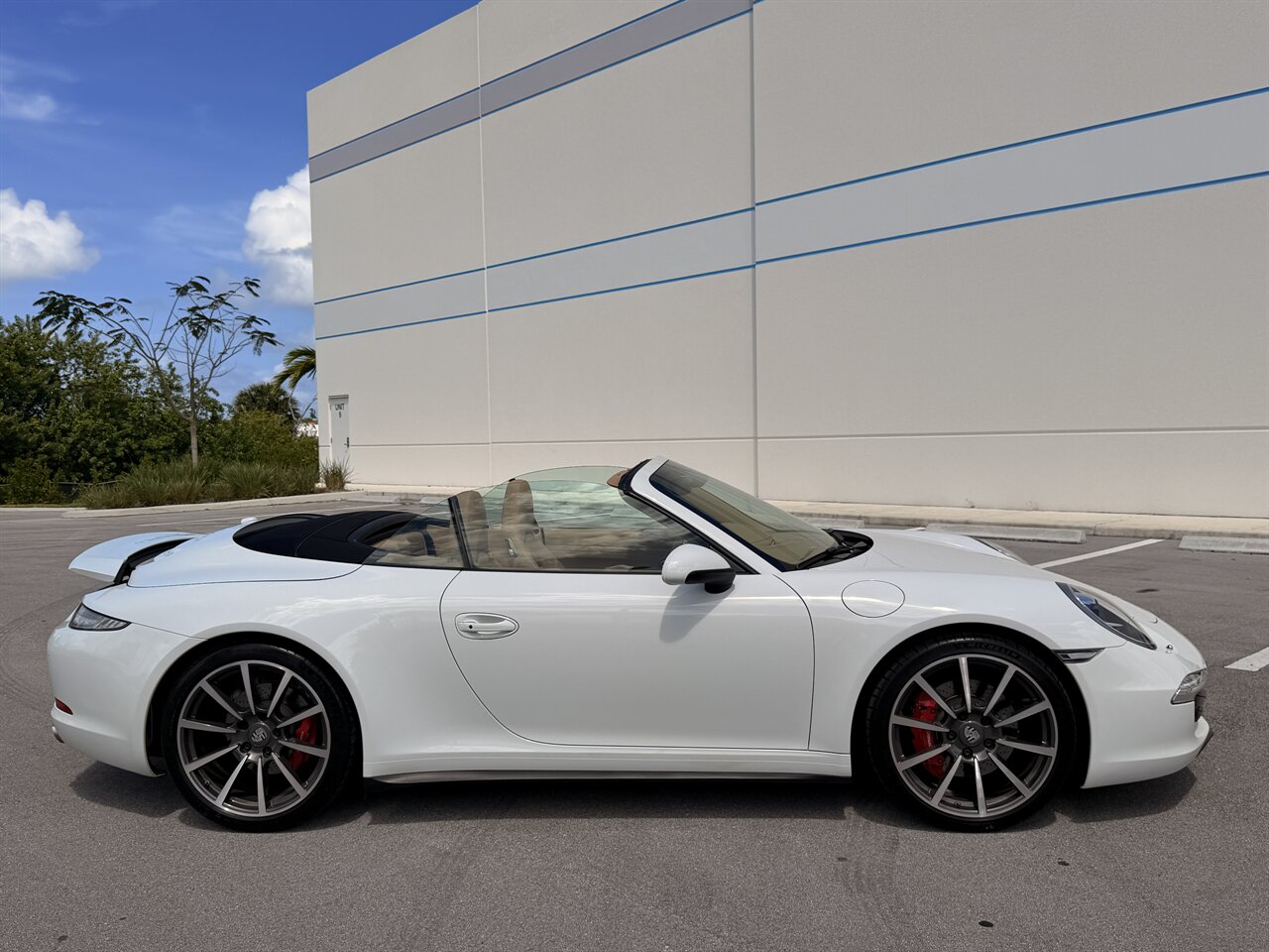 2013 Porsche 911 Carrera 4S Cabriolet   - Photo 28 - West Palm Beach, FL 33409