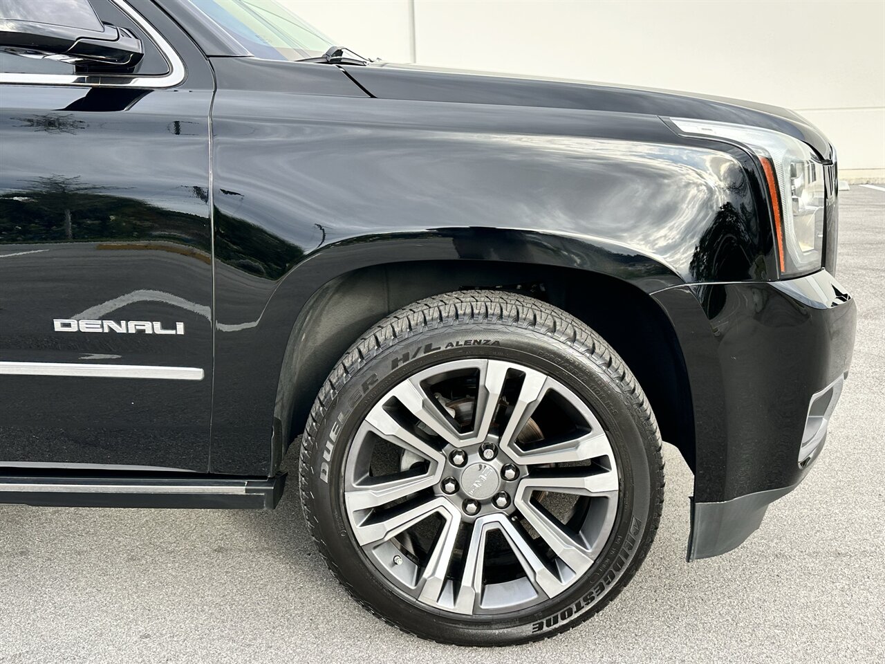 2019 GMC Yukon XL Denali   - Photo 25 - West Palm Beach, FL 33409
