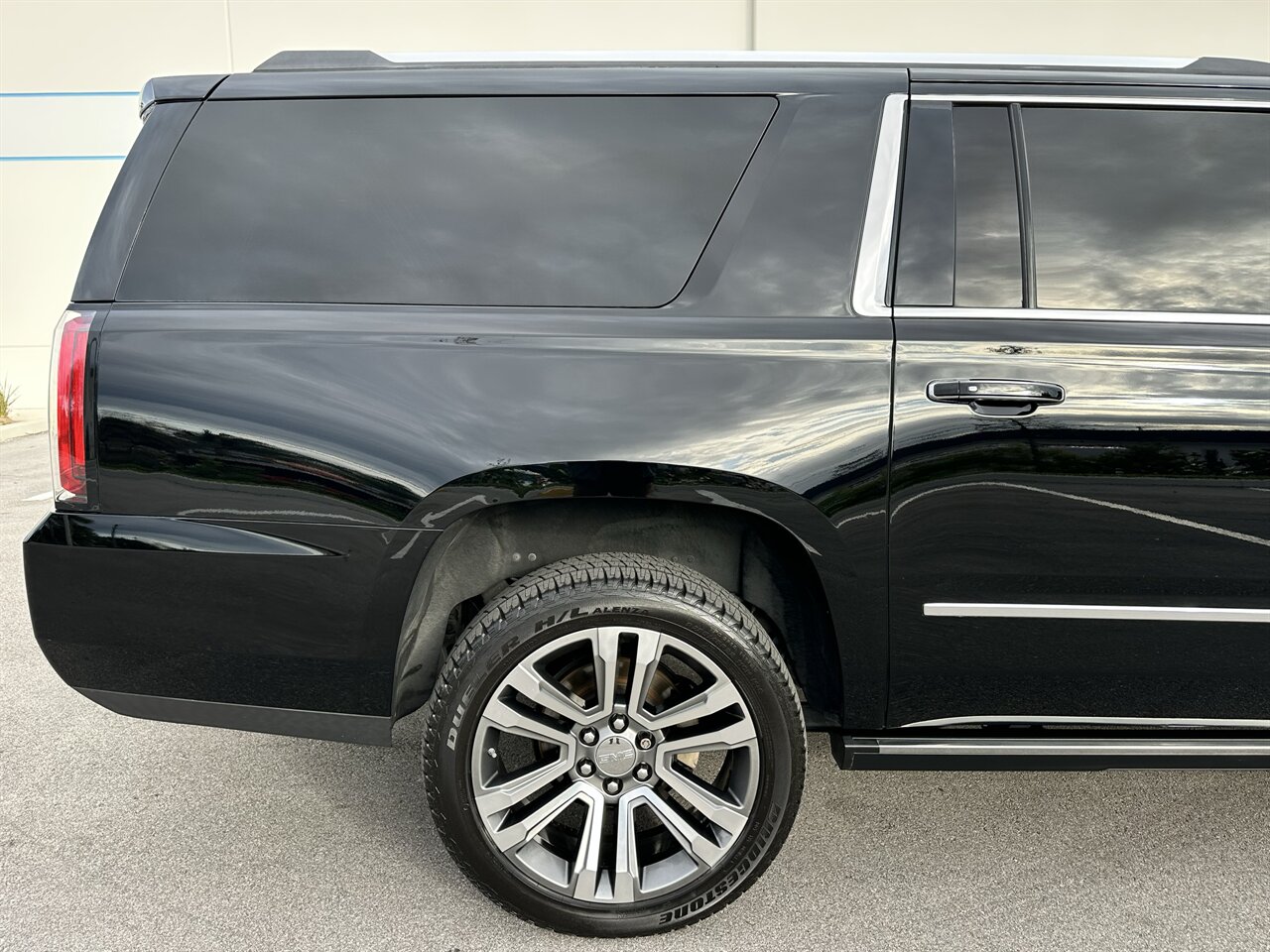 2019 GMC Yukon XL Denali   - Photo 29 - West Palm Beach, FL 33409