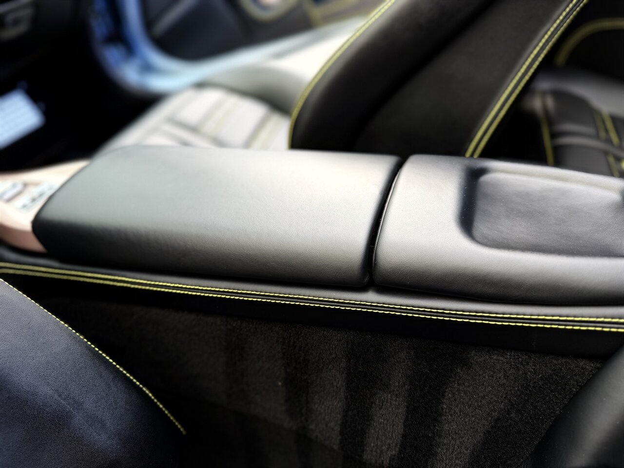 2013 Ferrari California   - Photo 17 - West Palm Beach, FL 33409