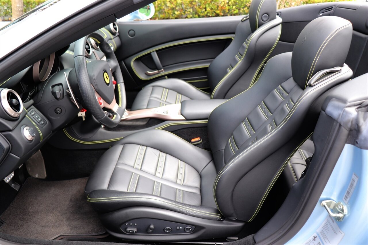 2013 Ferrari California   - Photo 7 - West Palm Beach, FL 33409