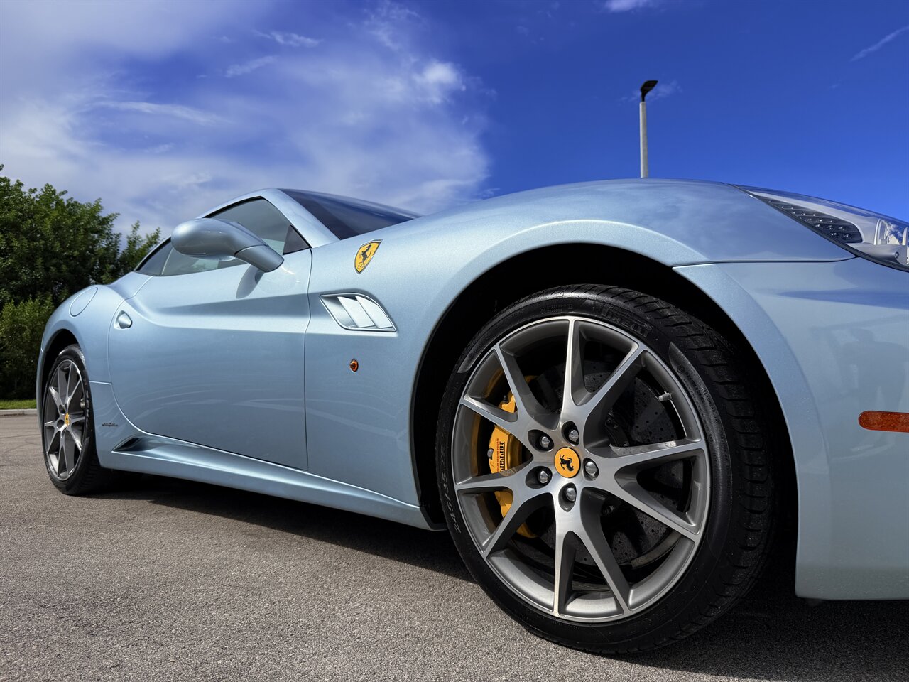 2013 Ferrari California   - Photo 25 - West Palm Beach, FL 33409