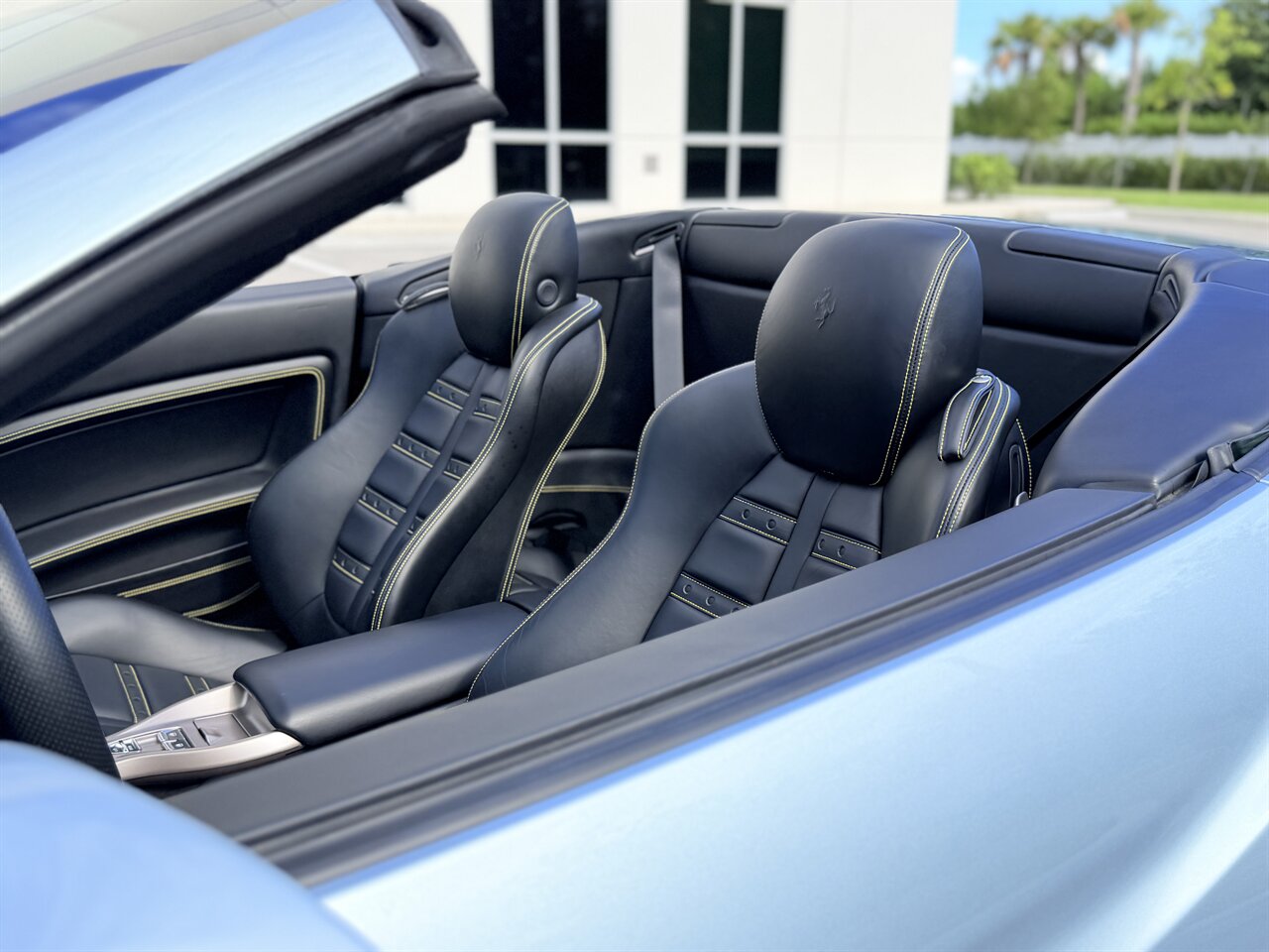 2013 Ferrari California   - Photo 20 - West Palm Beach, FL 33409