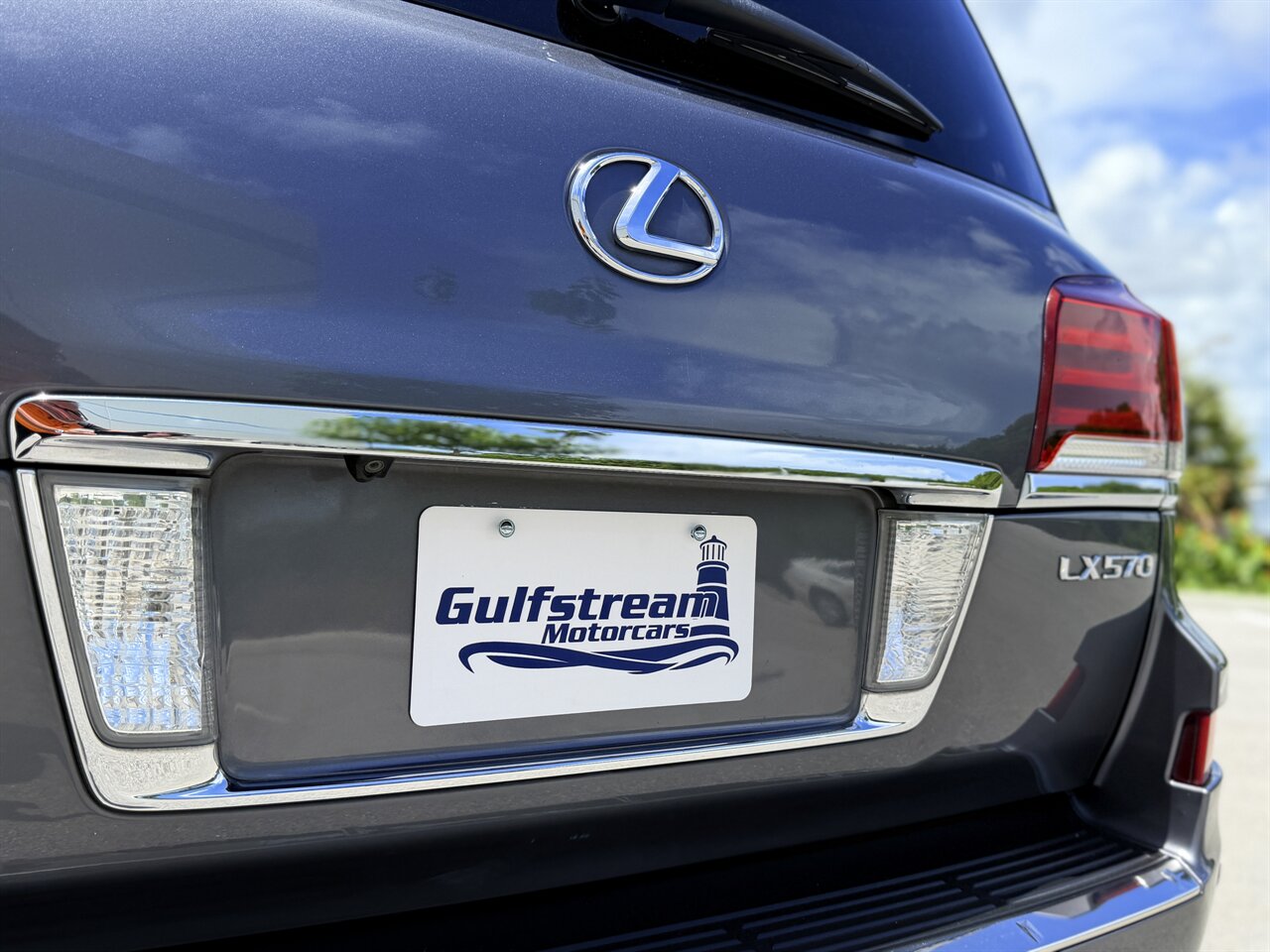 2015 Lexus LX 570   - Photo 44 - West Palm Beach, FL 33409