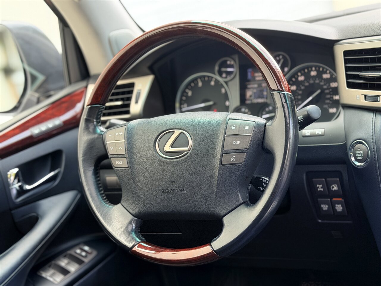 2015 Lexus LX 570   - Photo 24 - West Palm Beach, FL 33409