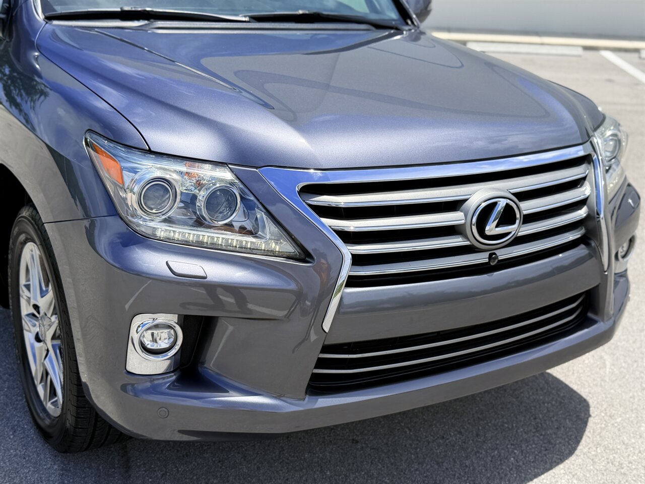 2015 Lexus LX 570   - Photo 39 - West Palm Beach, FL 33409