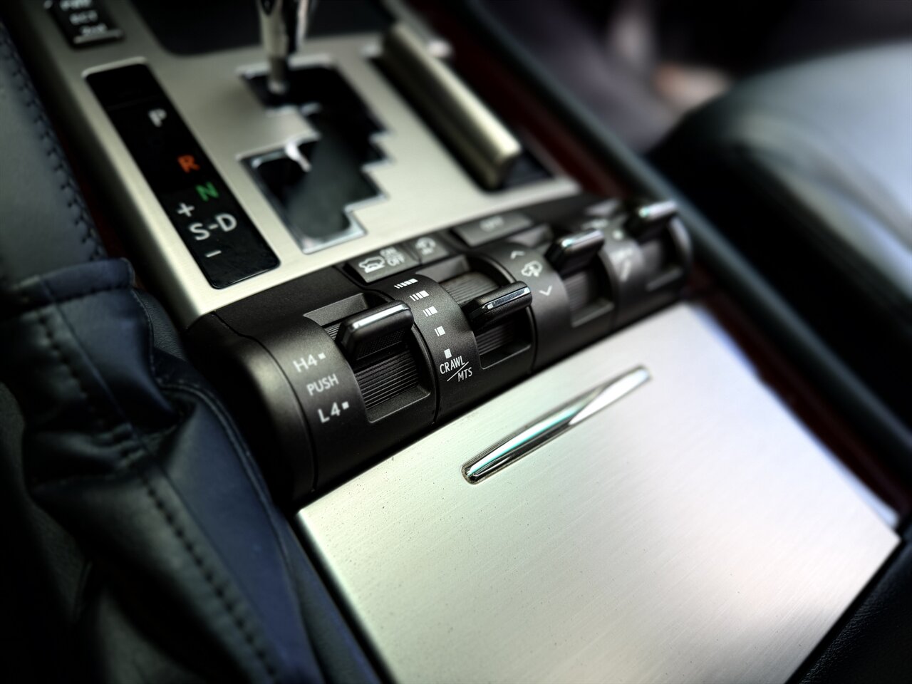 2015 Lexus LX 570   - Photo 12 - West Palm Beach, FL 33409