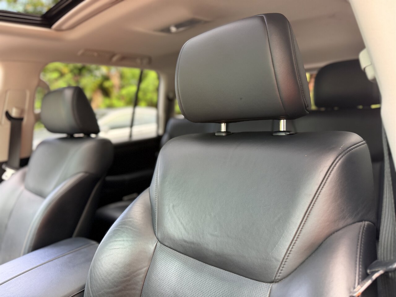 2015 Lexus LX 570   - Photo 28 - West Palm Beach, FL 33409