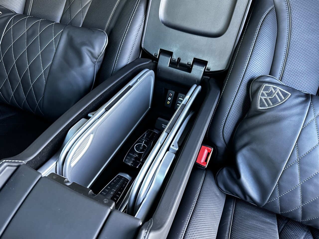 2016 Mercedes-Benz Mercedes-Maybach S 600   - Photo 24 - West Palm Beach, FL 33409