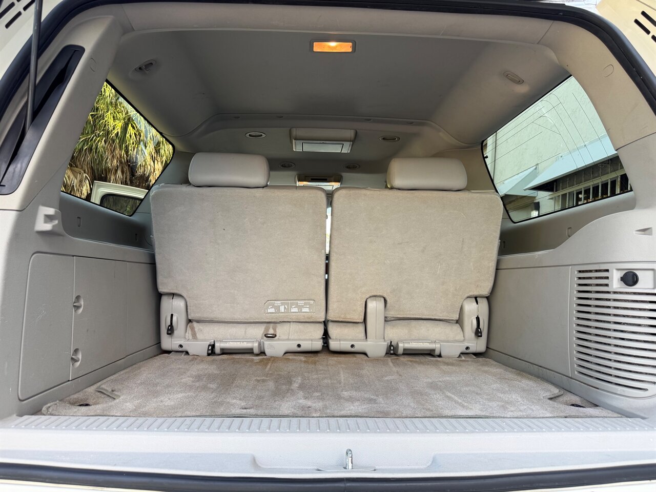 2013 Chevrolet Suburban LTZ   - Photo 24 - Ocoee, FL 34761