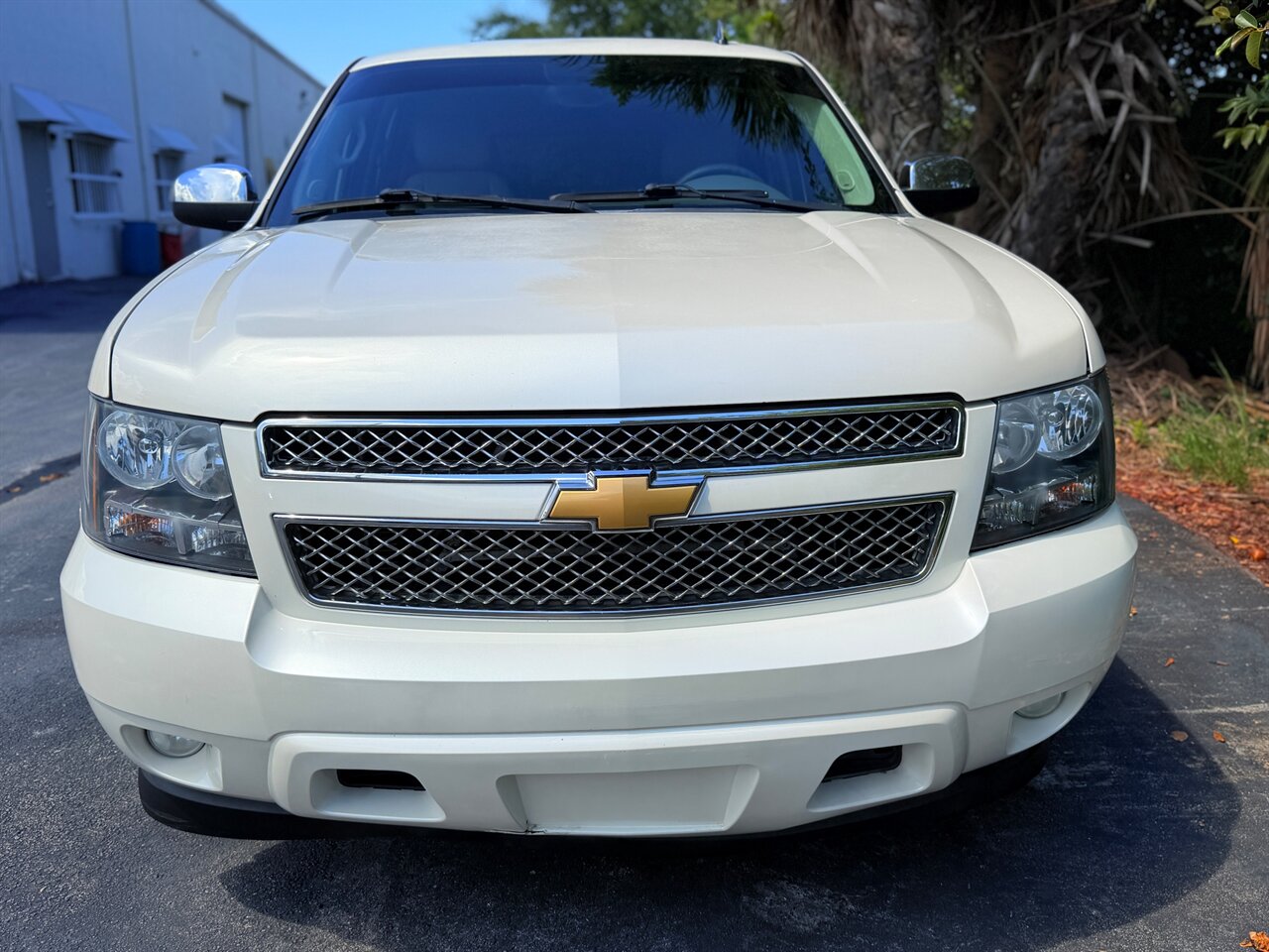 2013 Chevrolet Suburban LTZ   - Photo 8 - Ocoee, FL 34761