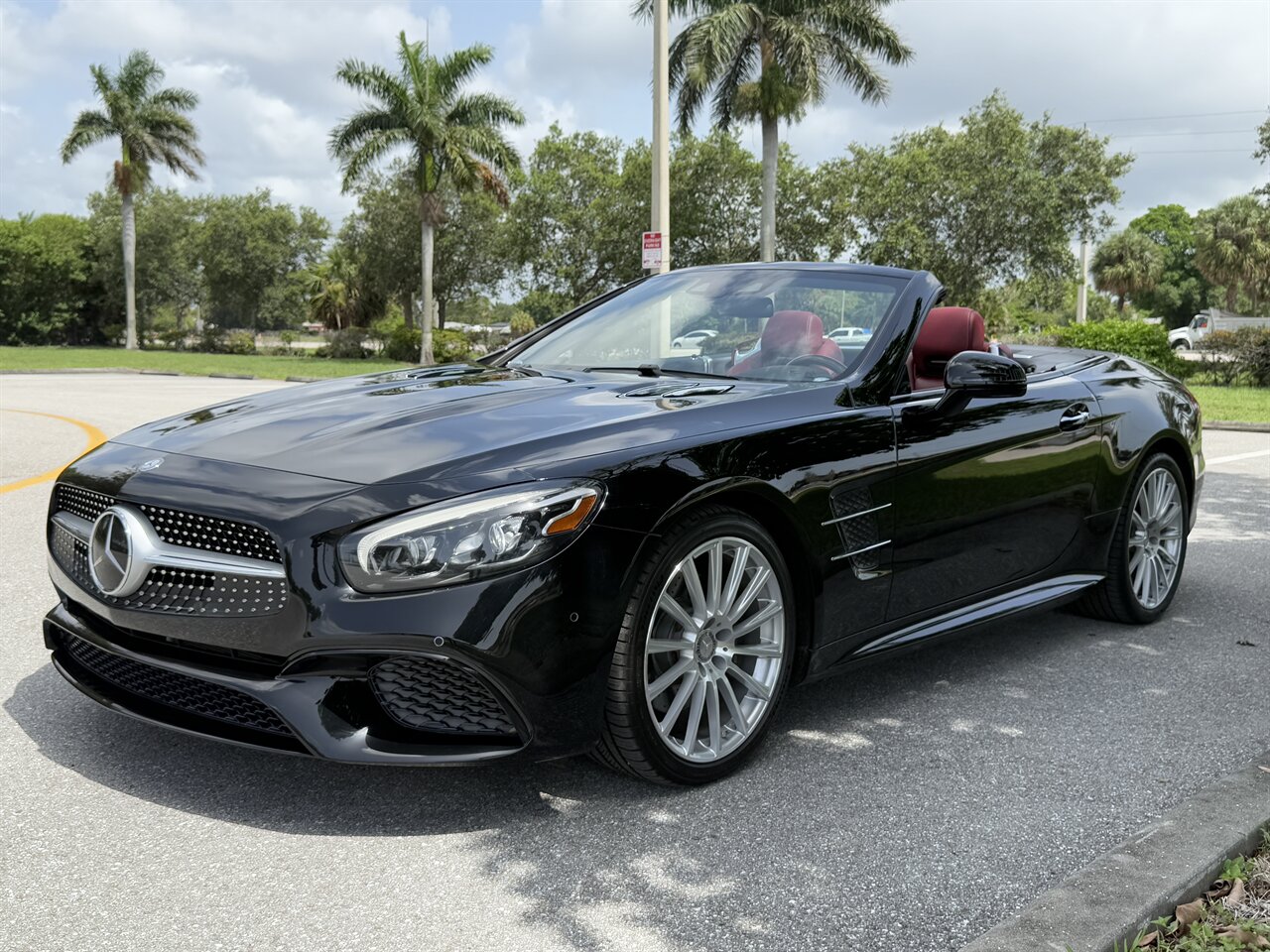 2017 Mercedes-Benz SL 550   - Photo 33 - West Palm Beach, FL 33409