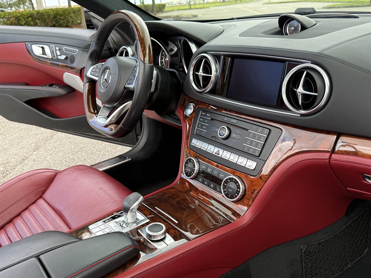 2017 Mercedes-Benz SL 550   - Photo 17 - West Palm Beach, FL 33409