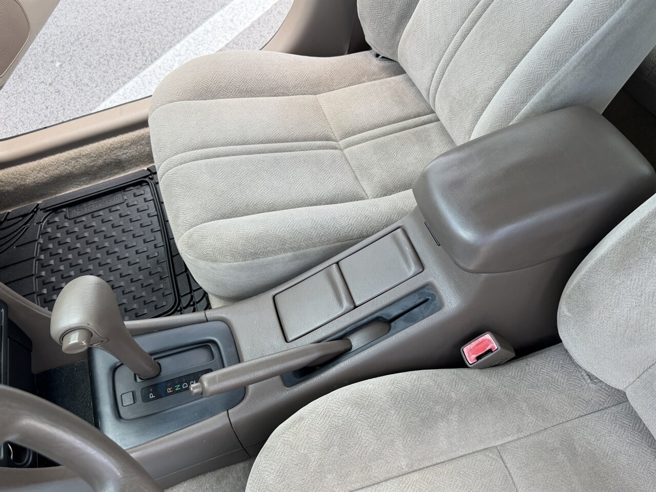 1999 Toyota Camry CE - Photo 29 - Ocoee, FL 34761