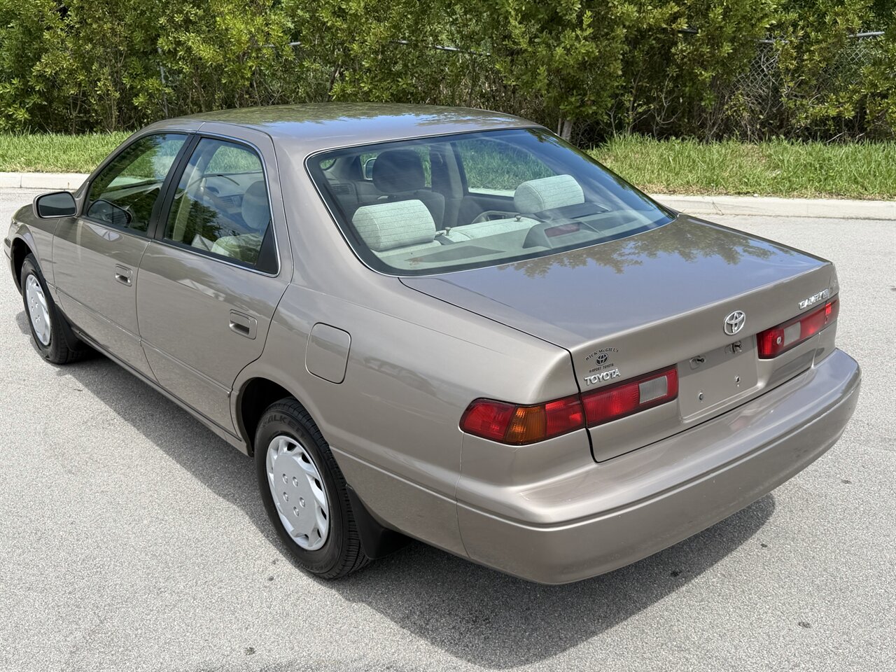 1999 Toyota Camry CE - Photo 12 - Ocoee, FL 34761