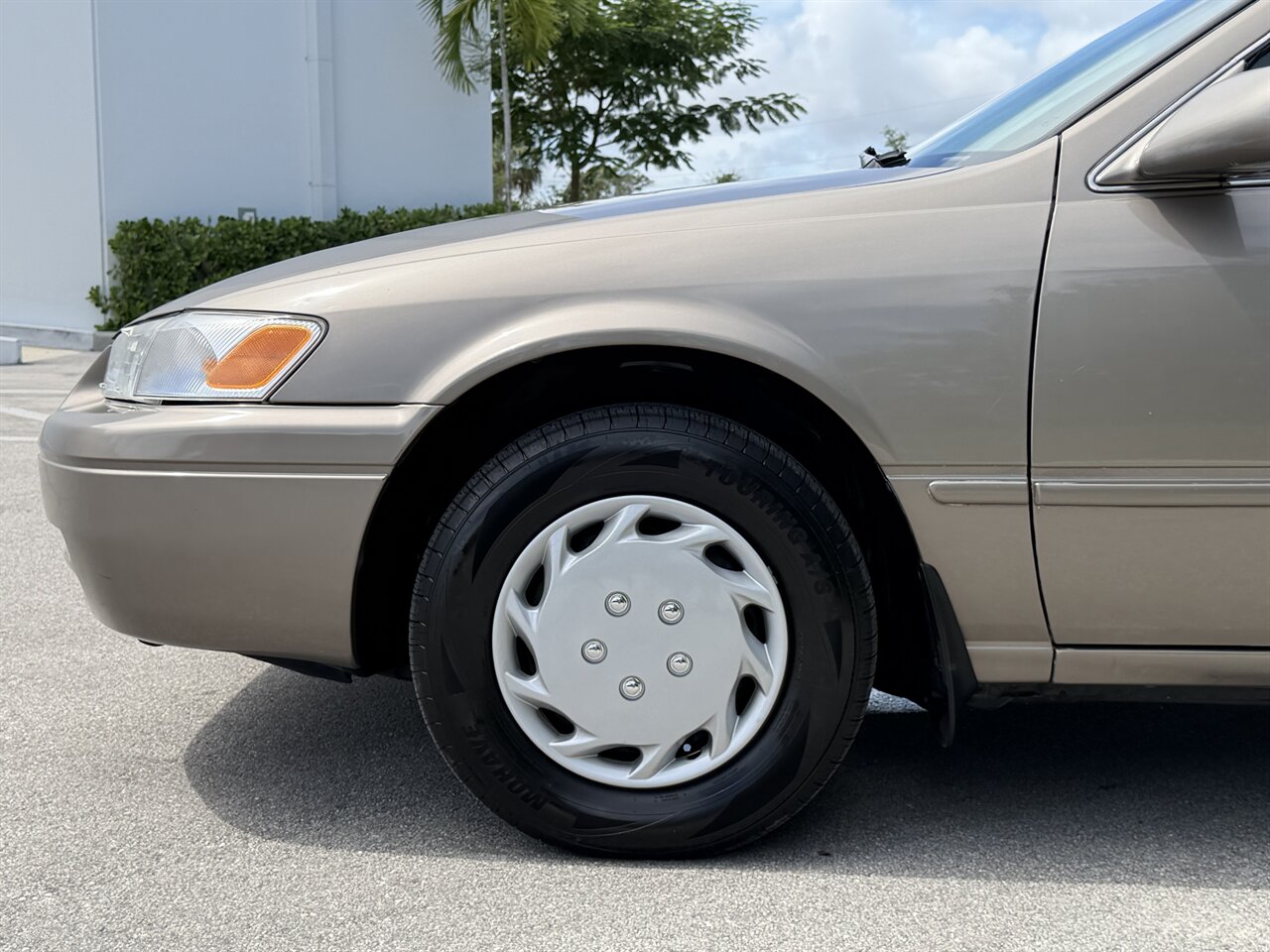 1999 Toyota Camry CE - Photo 8 - Ocoee, FL 34761